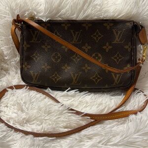 Louis Vuitton Brown Monogram Vintage Pochette with short and long strap